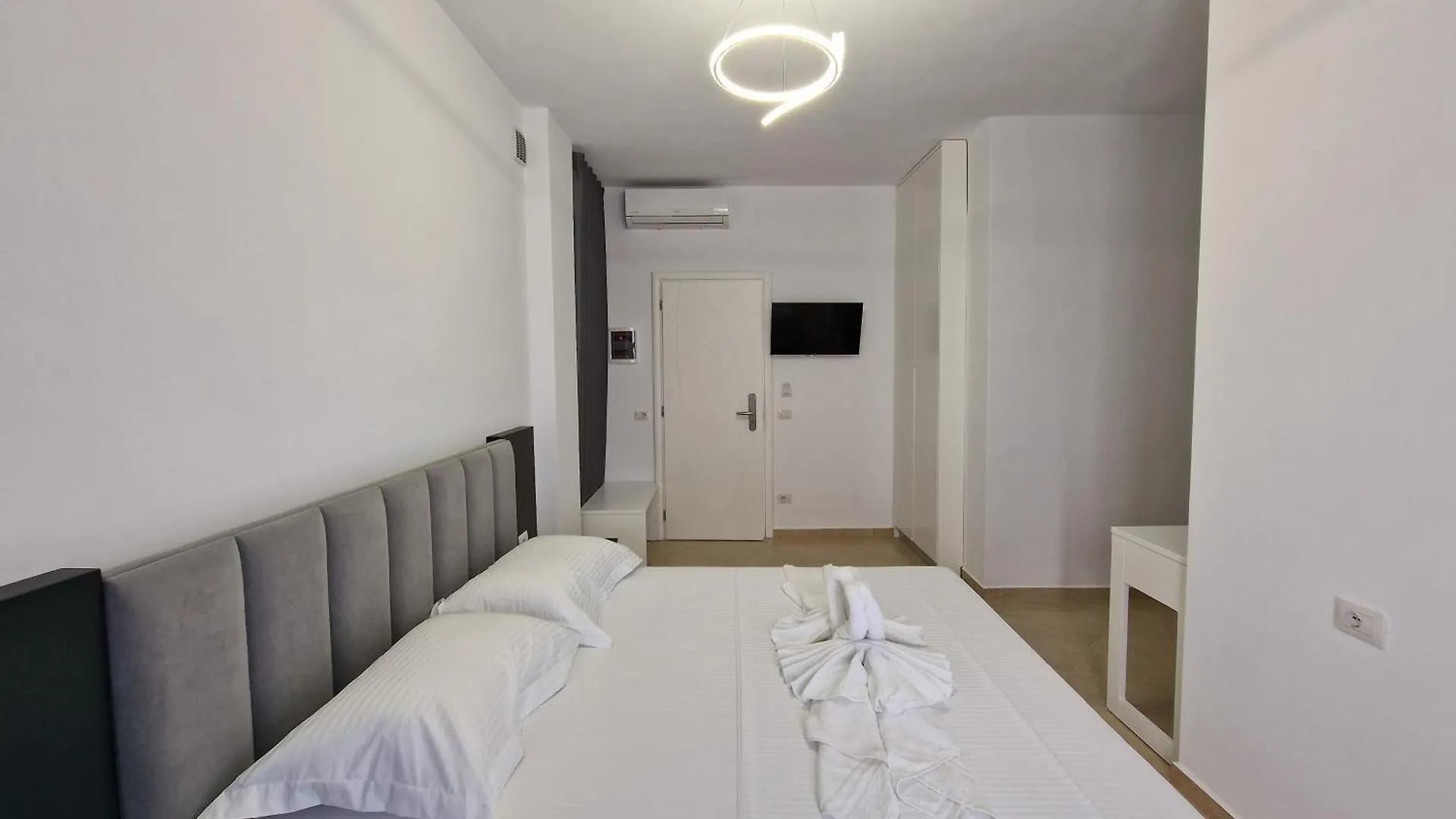 *** Hotel Vila Klari Ksamil Albania