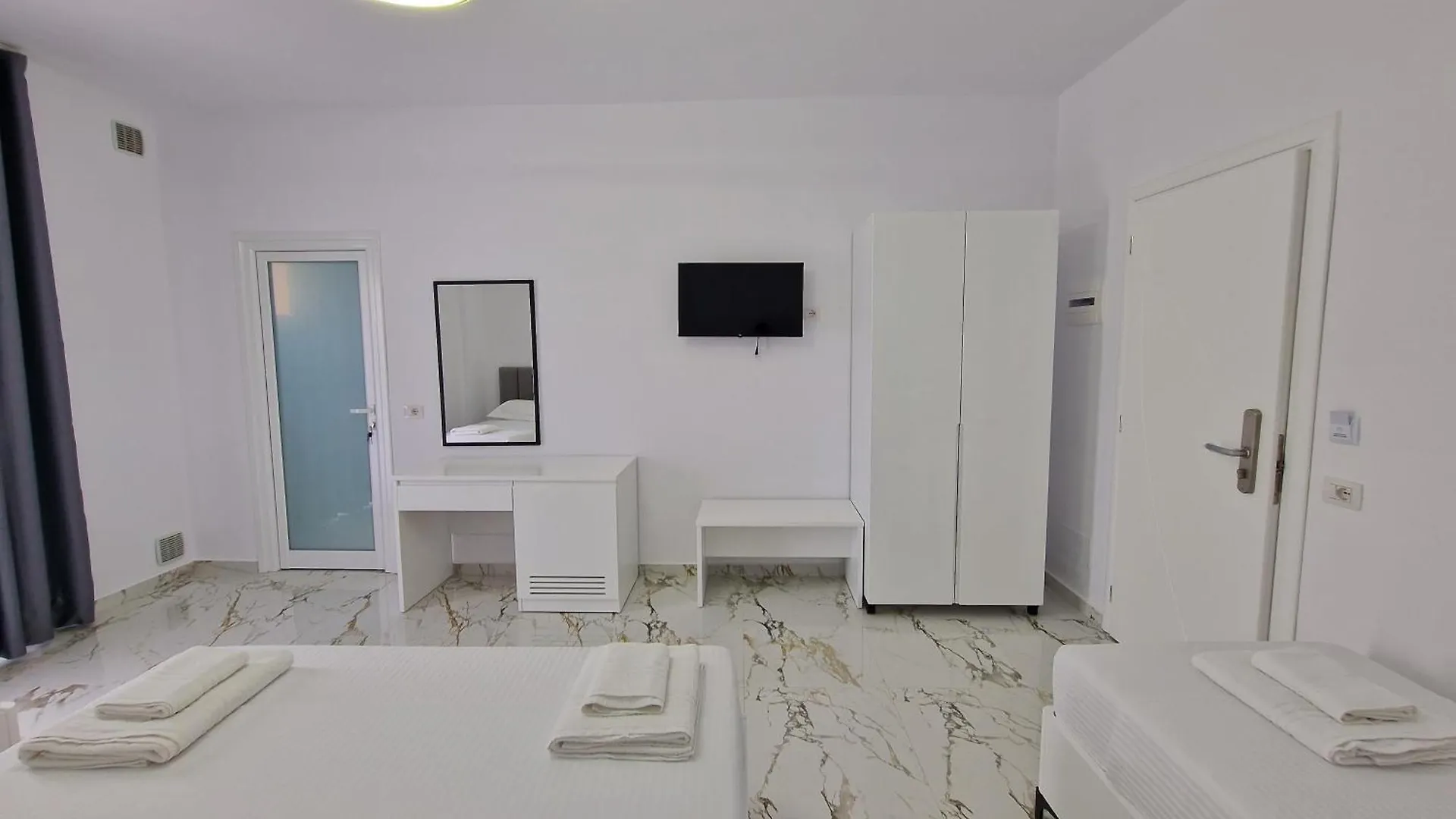 Hotel Vila Klari Ksamil