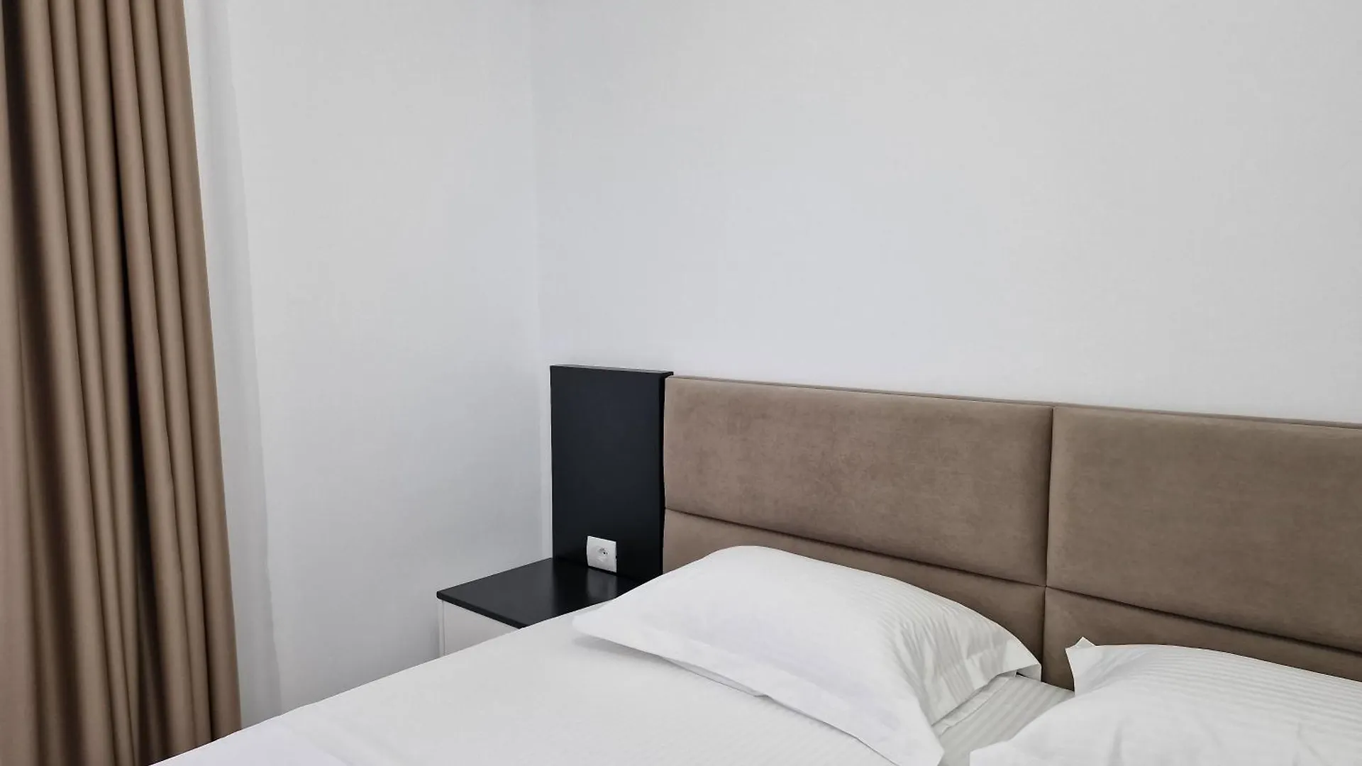 *** Hotel Vila Klari Ksamil Albania