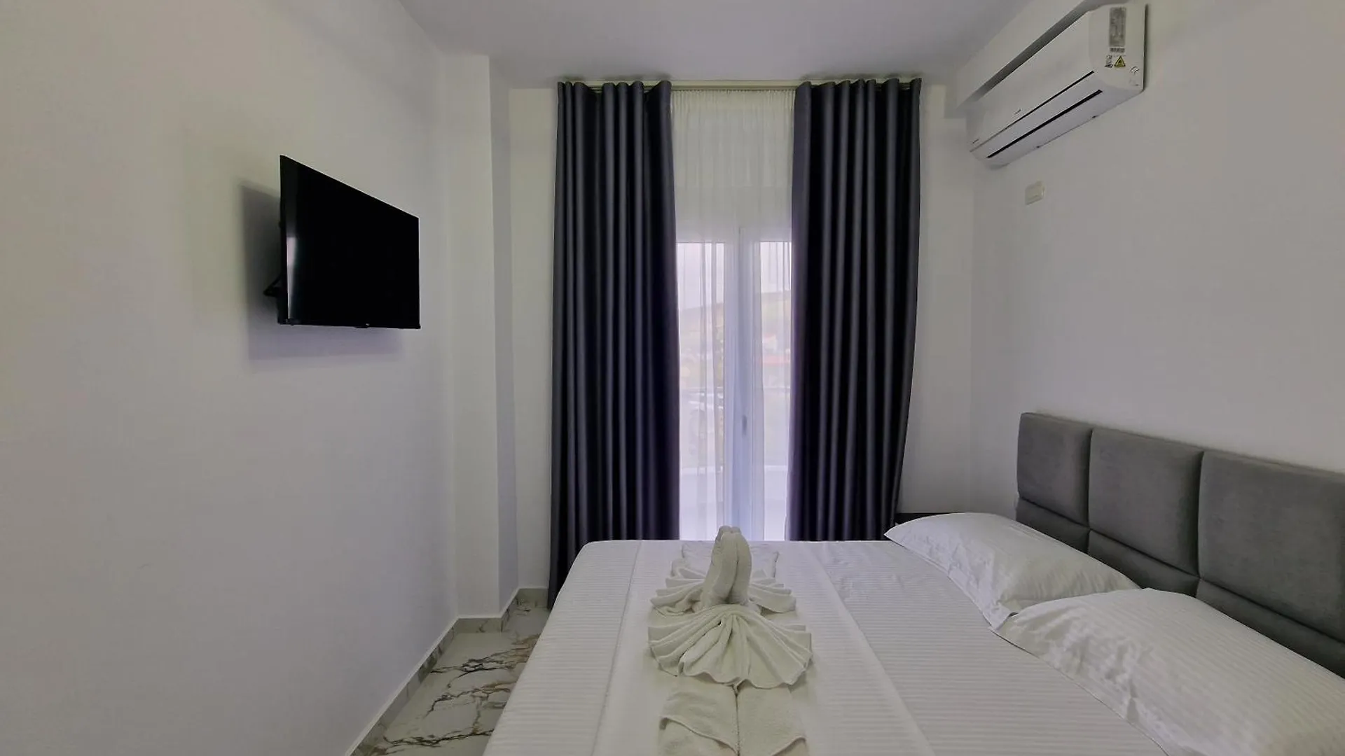 Vila Klari Ksamil Hotel
