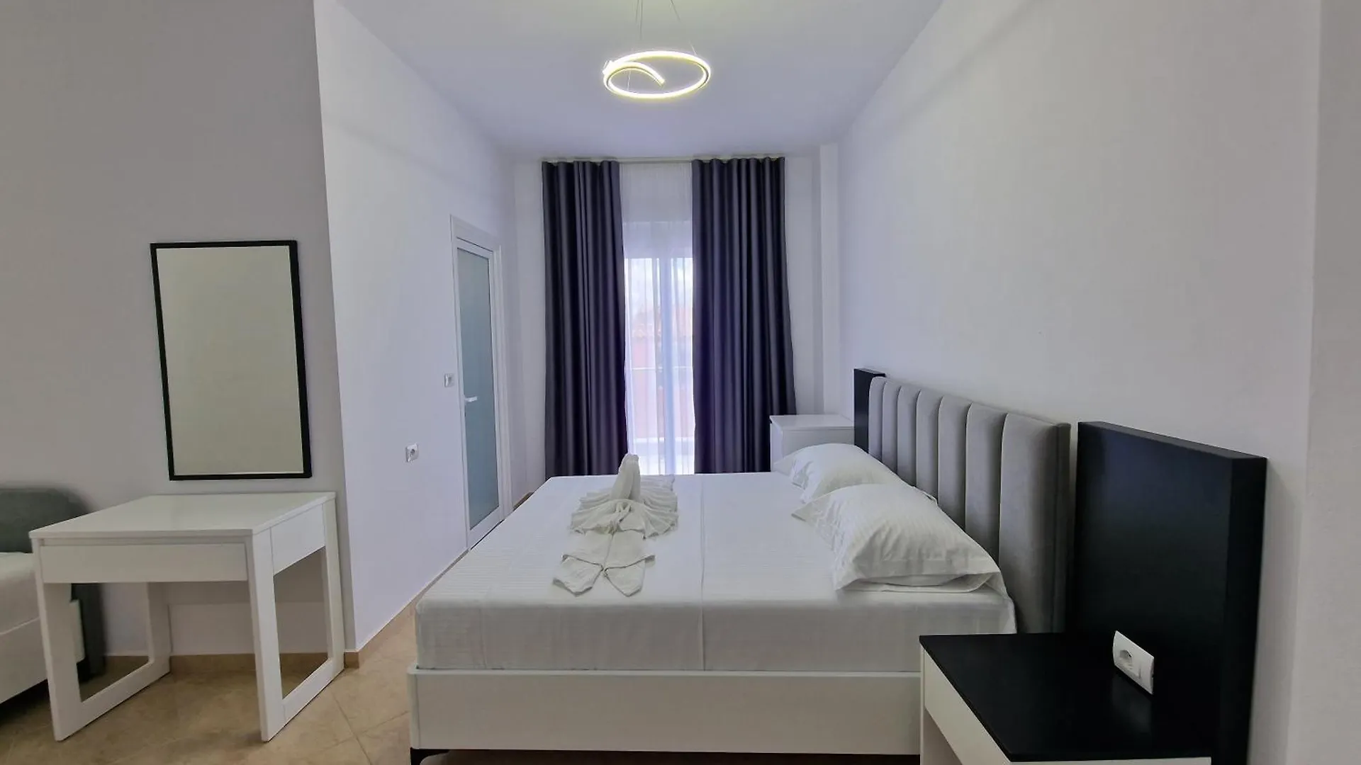 Vila Klari Ksamil Hotel